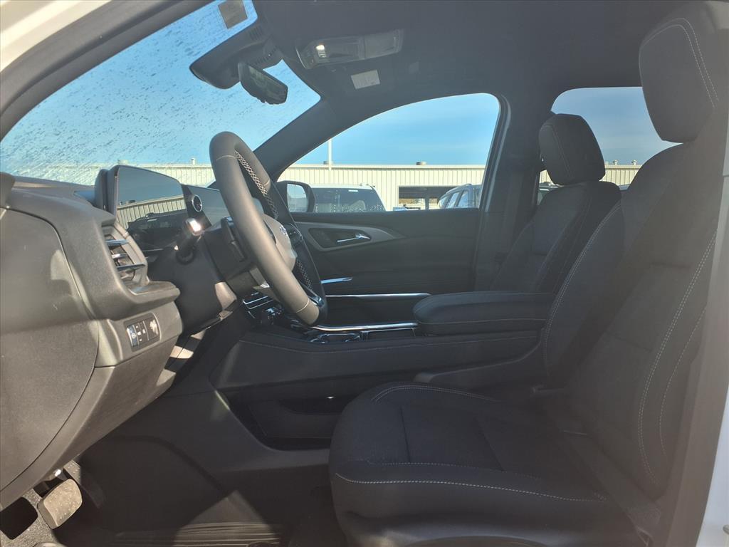 new 2026 Chevrolet Traverse car, priced at $43,954