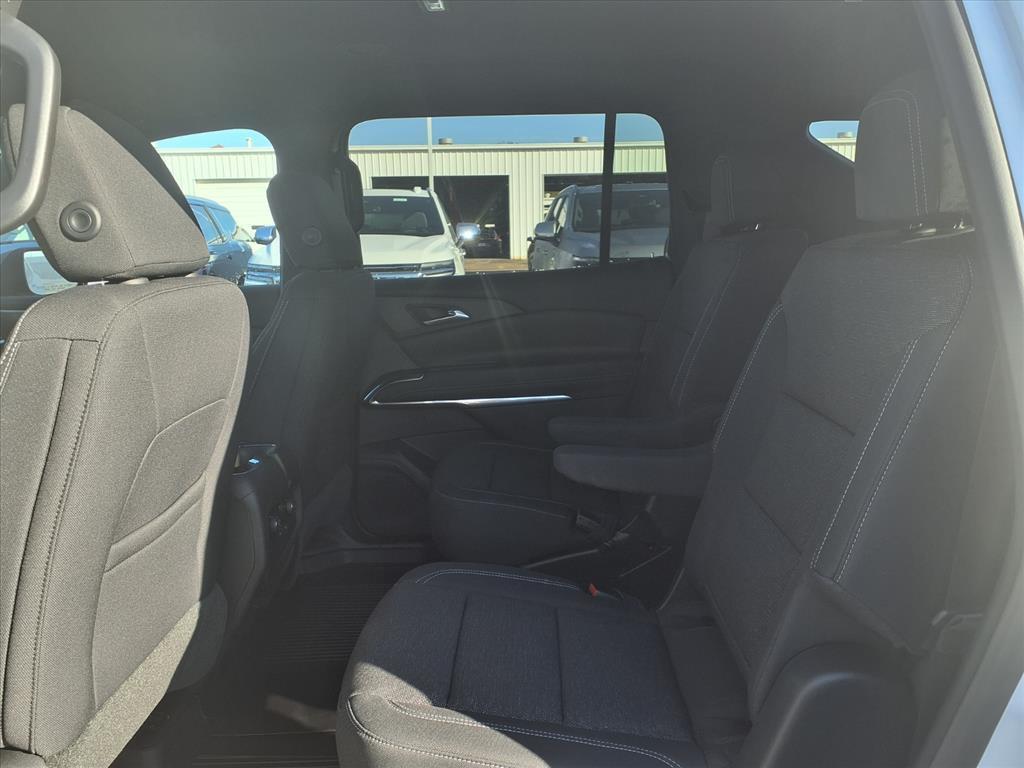 new 2026 Chevrolet Traverse car, priced at $43,954