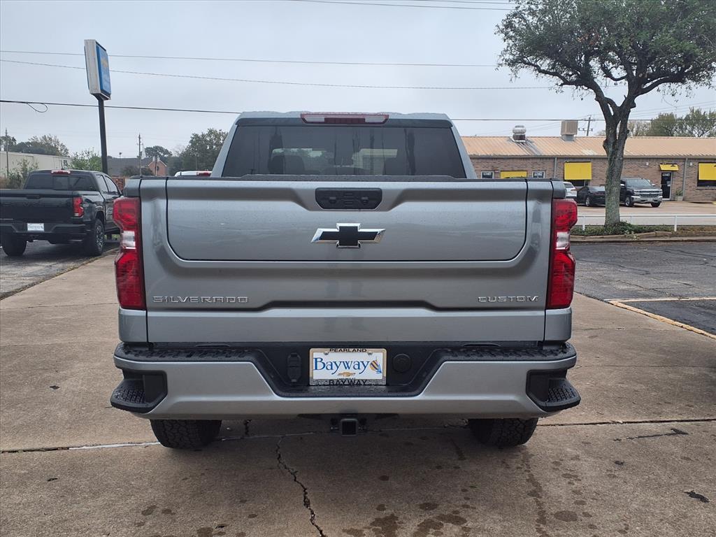 new 2026 Chevrolet Silverado 1500 car, priced at $32,660
