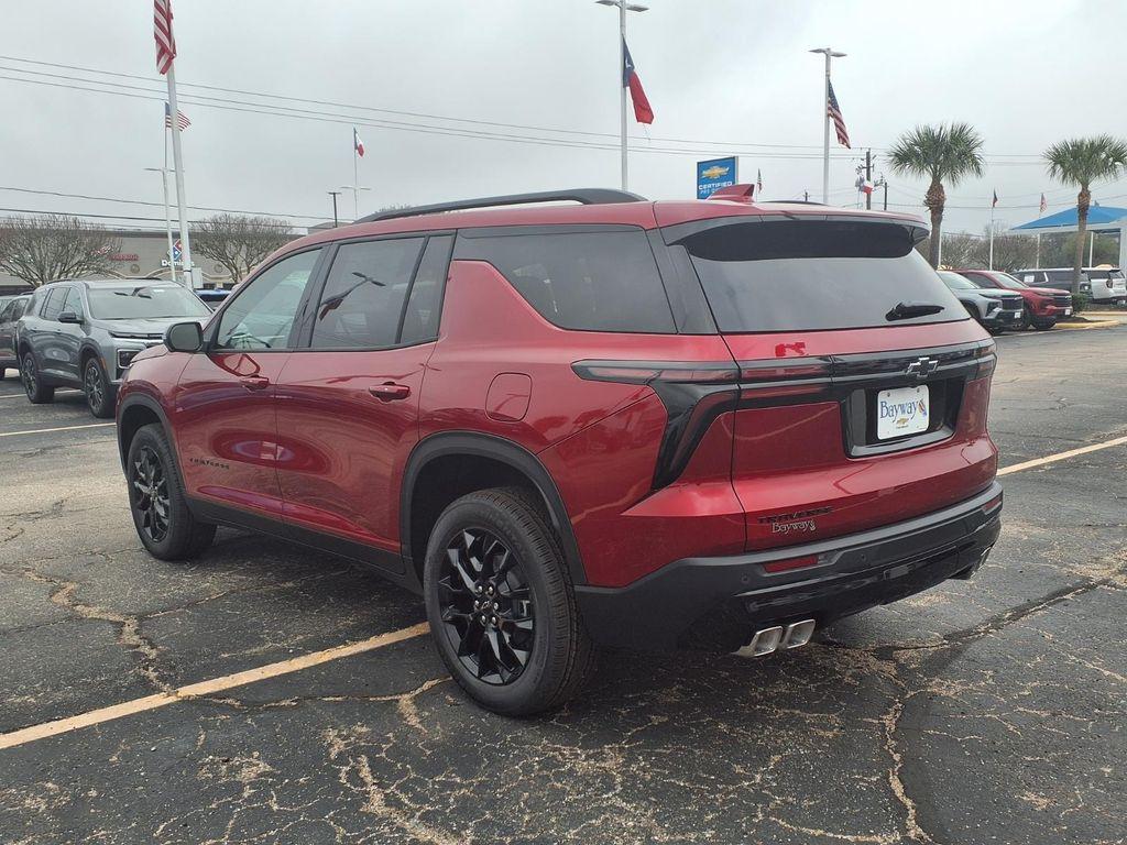new 2026 Chevrolet Traverse car, priced at $44,024