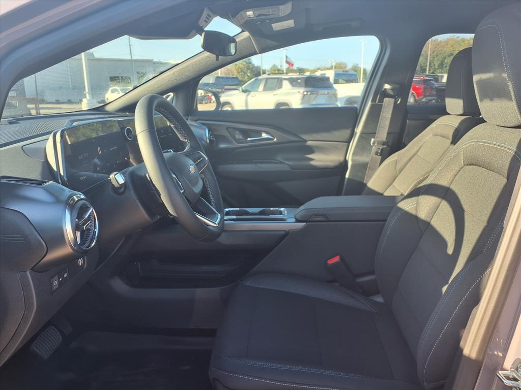 new 2026 Chevrolet Equinox EV car, priced at $32,940