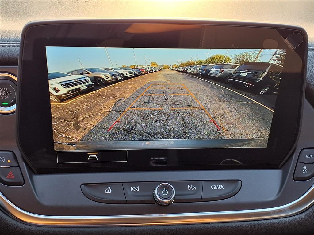 new 2025 Chevrolet Blazer car, priced at $35,610