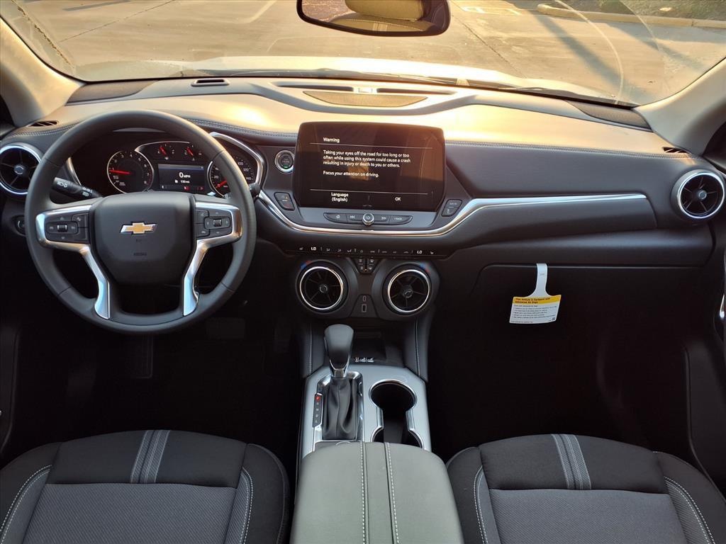 new 2025 Chevrolet Blazer car, priced at $35,610