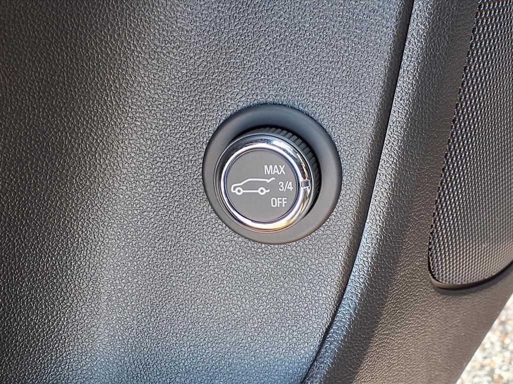 new 2025 Chevrolet Blazer car, priced at $35,610