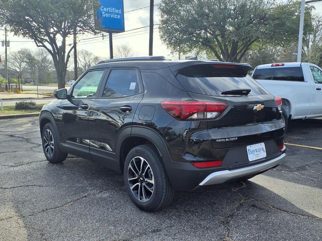 new 2026 Chevrolet TrailBlazer car, priced at $23,545