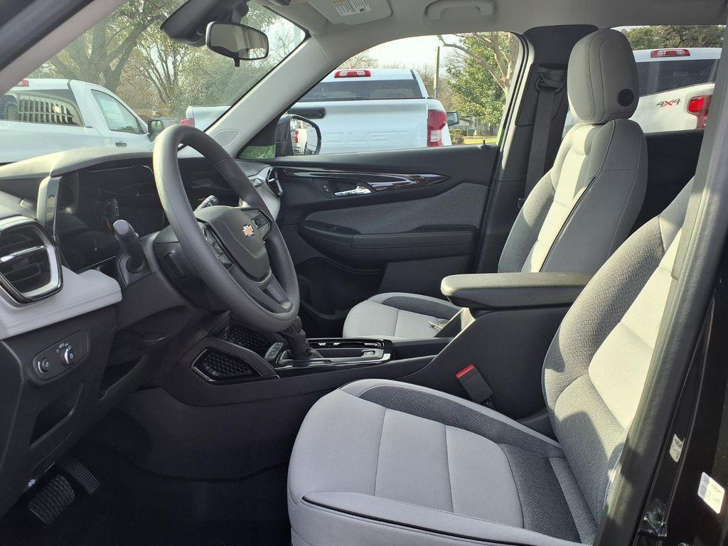 new 2026 Chevrolet TrailBlazer car, priced at $23,545