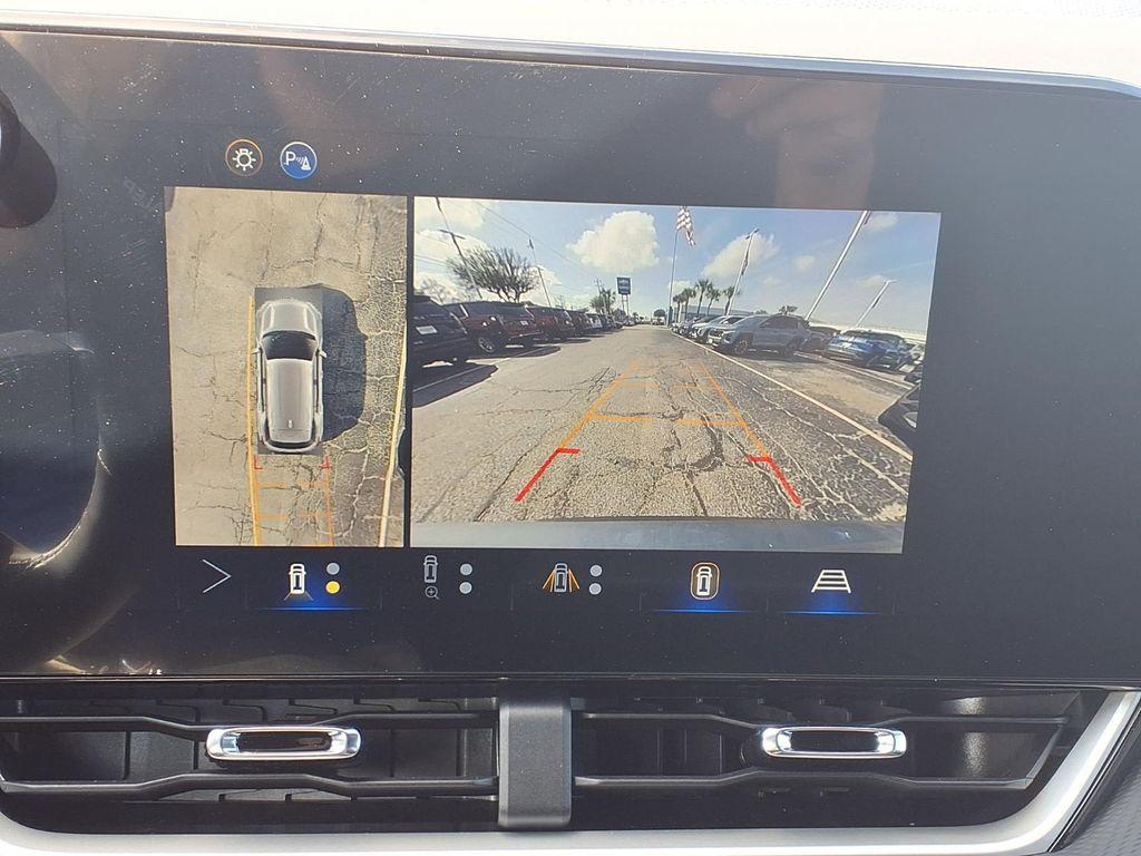 new 2026 Chevrolet Equinox car, priced at $26,990