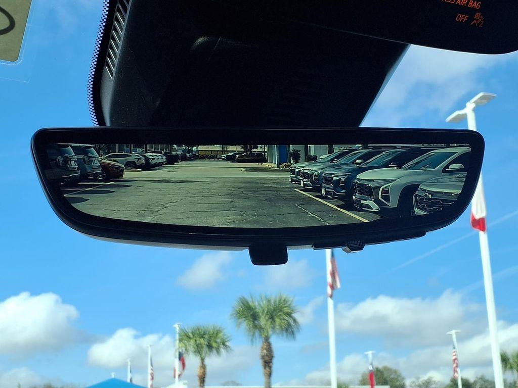 new 2026 Chevrolet Equinox car, priced at $26,990