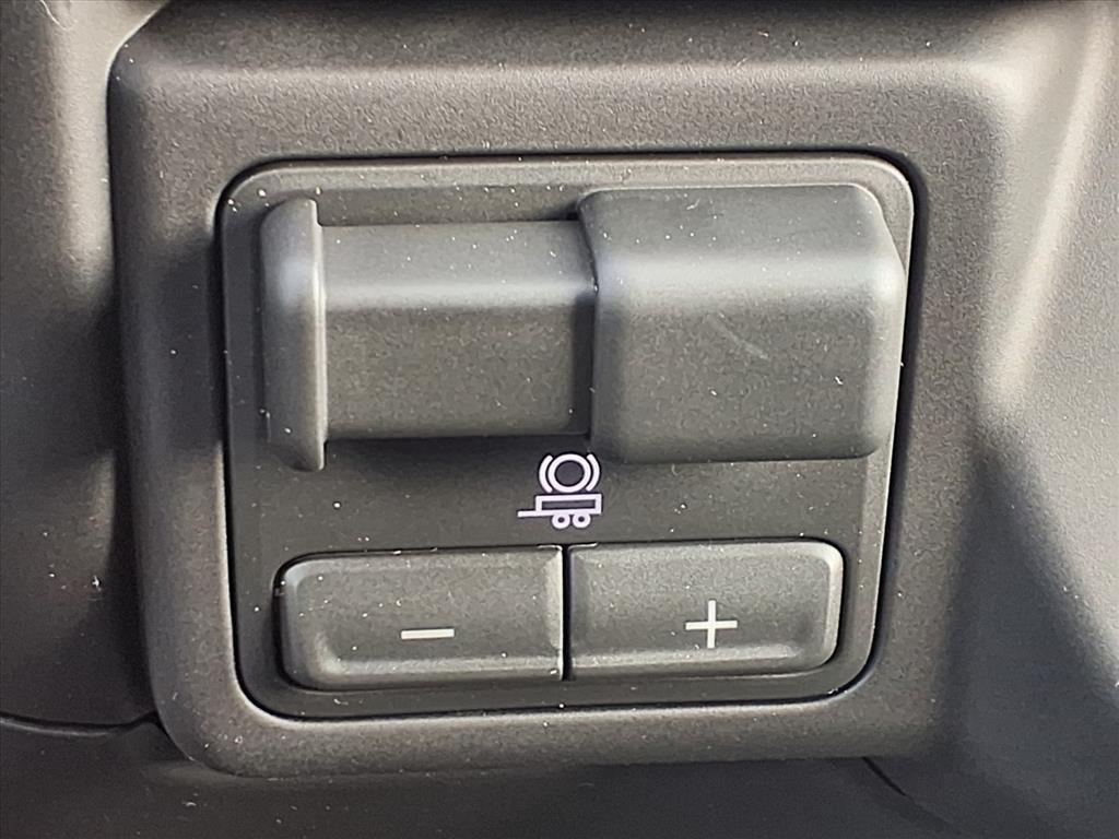 new 2026 Chevrolet Silverado 1500 car, priced at $32,660