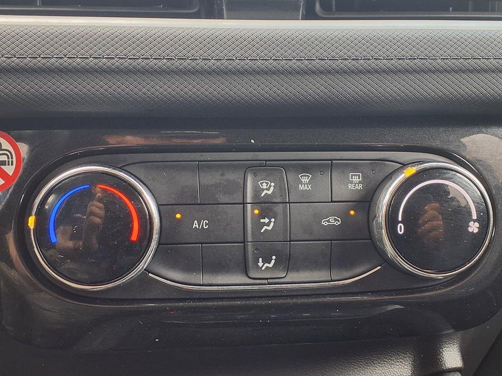 used 2025 Chevrolet TrailBlazer car, priced at $21,629