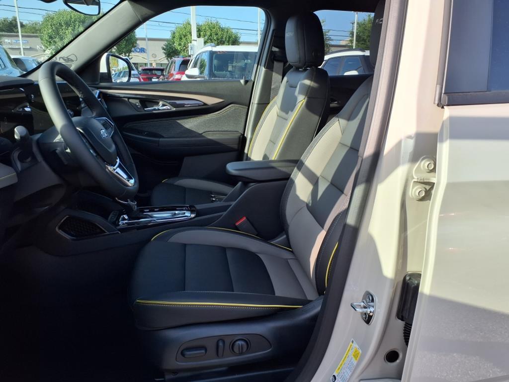 new 2026 Chevrolet TrailBlazer car, priced at $27,450