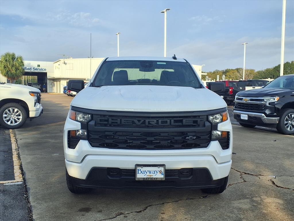 new 2026 Chevrolet Silverado 1500 car, priced at $32,660