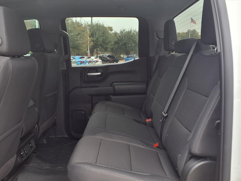 new 2026 Chevrolet Silverado 1500 car, priced at $32,660