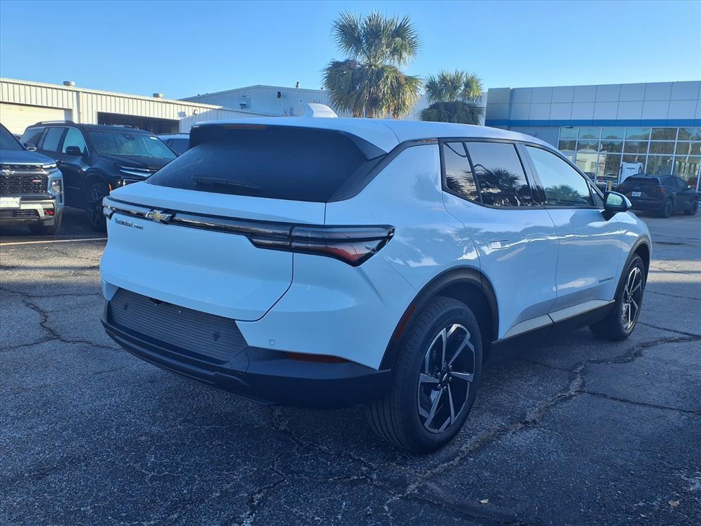 new 2026 Chevrolet Equinox EV car, priced at $32,940