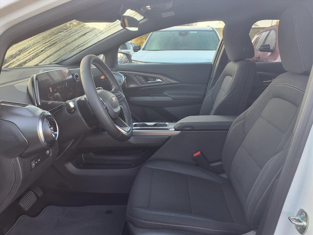 new 2026 Chevrolet Equinox EV car, priced at $32,940