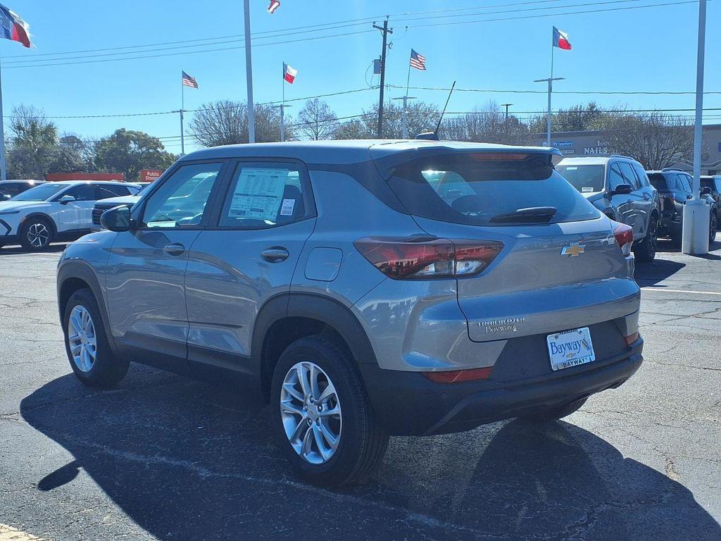 new 2026 Chevrolet TrailBlazer car, priced at $22,345