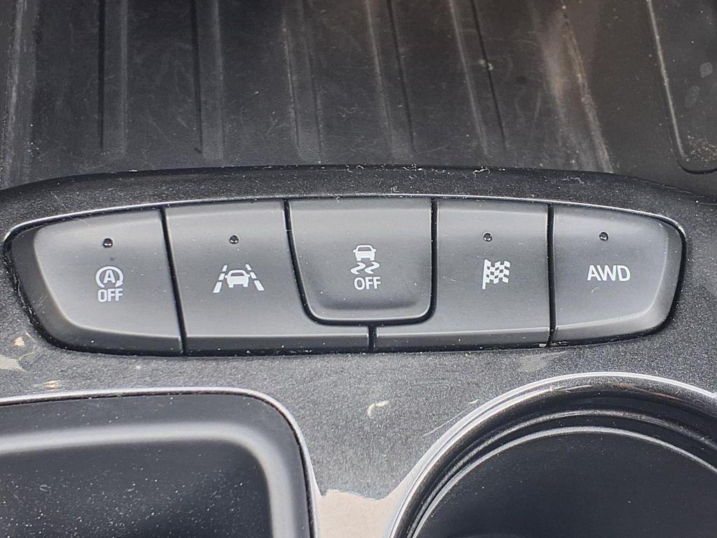 used 2025 Chevrolet TrailBlazer car, priced at $21,470