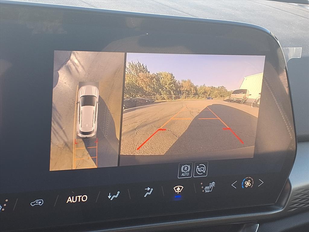 new 2026 Chevrolet Equinox EV car, priced at $33,435