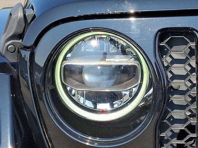 2021 Black Clearcoat Jeep Gladiator