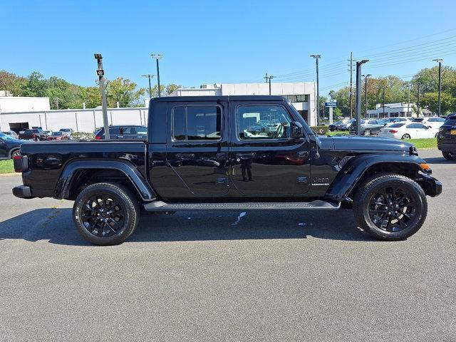 2021 Black Clearcoat Jeep Gladiator