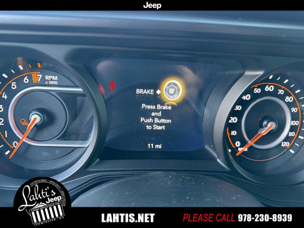 new 2025 Jeep Gladiator car, priced at $51,300