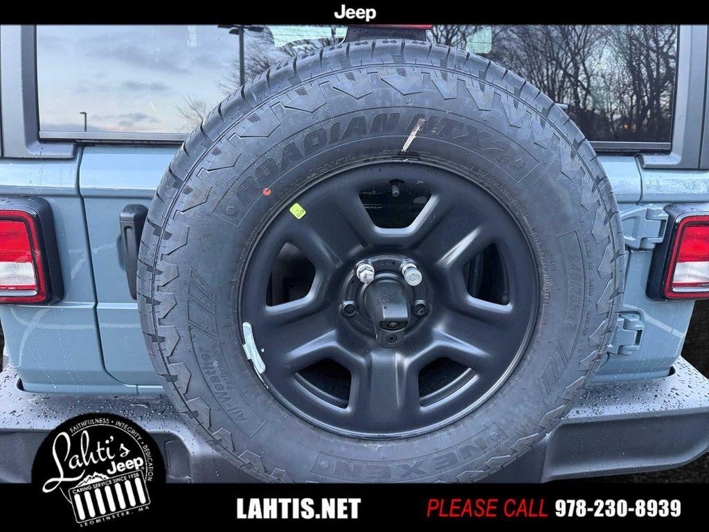 new 2026 Jeep Wrangler car, priced at $43,370