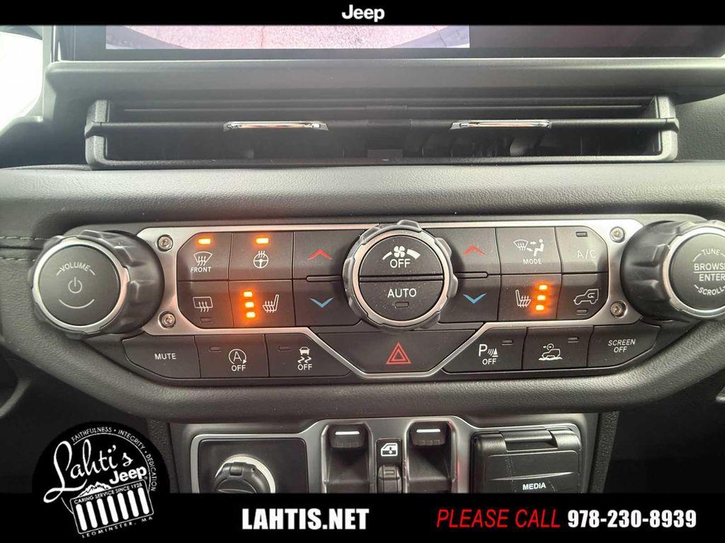 new 2026 Jeep Wrangler car, priced at $55,015