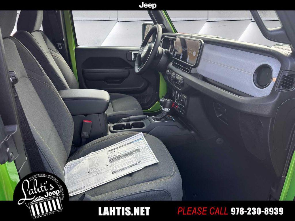 new 2025 Jeep Wrangler car, priced at $42,757