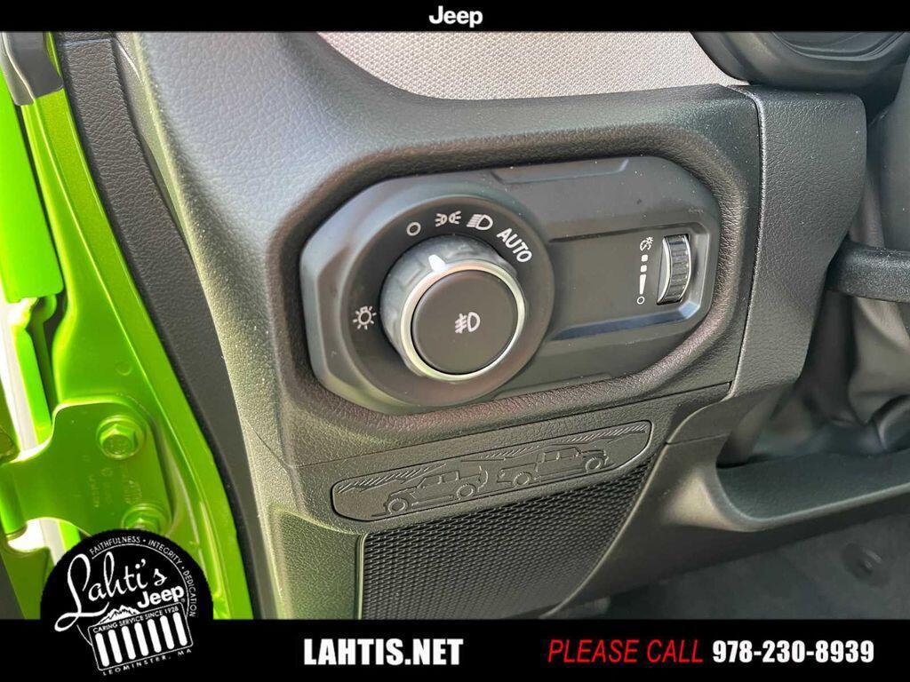 new 2025 Jeep Wrangler car, priced at $38,527