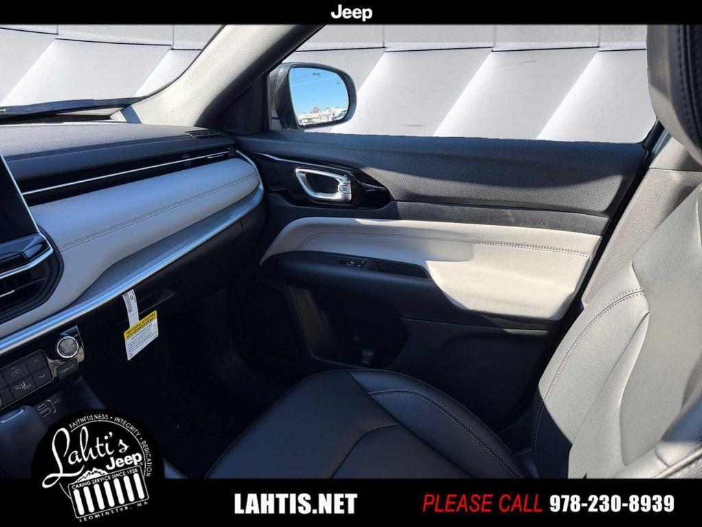 new 2026 Jeep Compass car, priced at $36,050