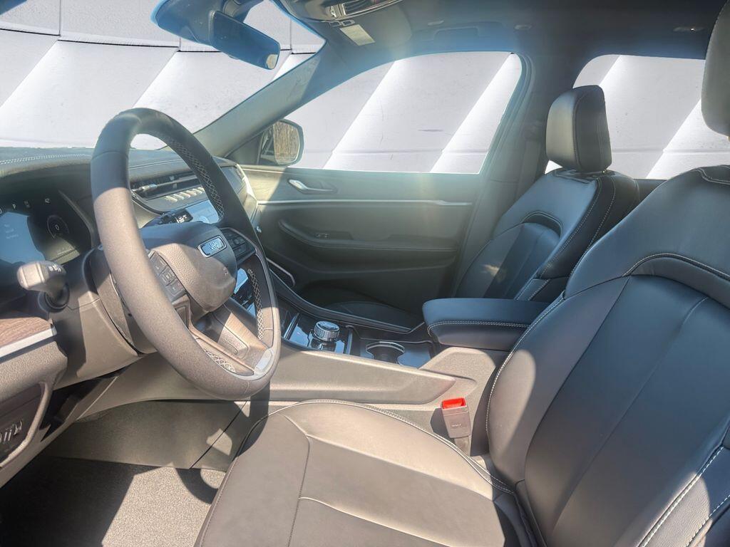 new 2026 Jeep Grand Cherokee L car, priced at $49,117