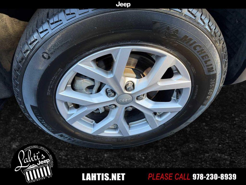 used 2022 Jeep Grand Cherokee car, priced at $32,891