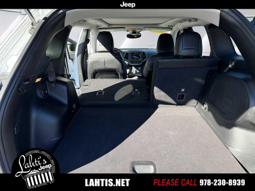 used 2022 Jeep Cherokee car, priced at $27,940