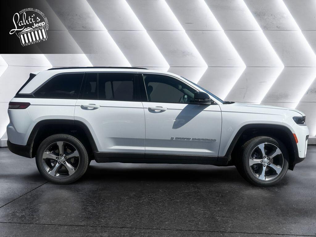 new 2026 Jeep Grand Cherokee car, priced at $49,034