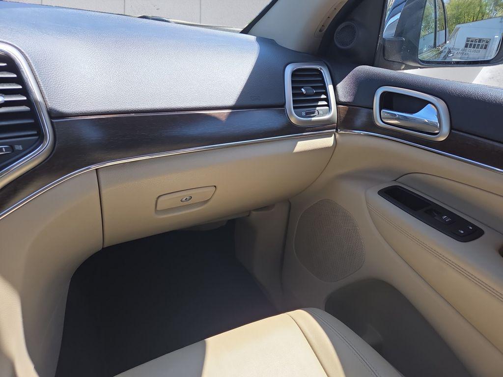 used 2017 Jeep Grand Cherokee car, priced at $18,699