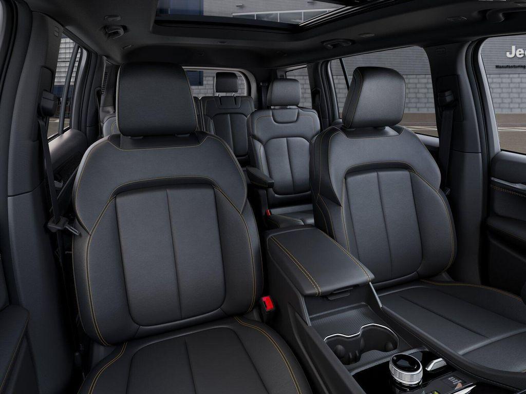 new 2026 Jeep Grand Cherokee L car, priced at $51,604