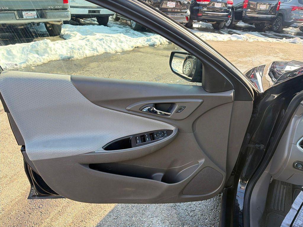 used 2020 Chevrolet Malibu car, priced at $10,295