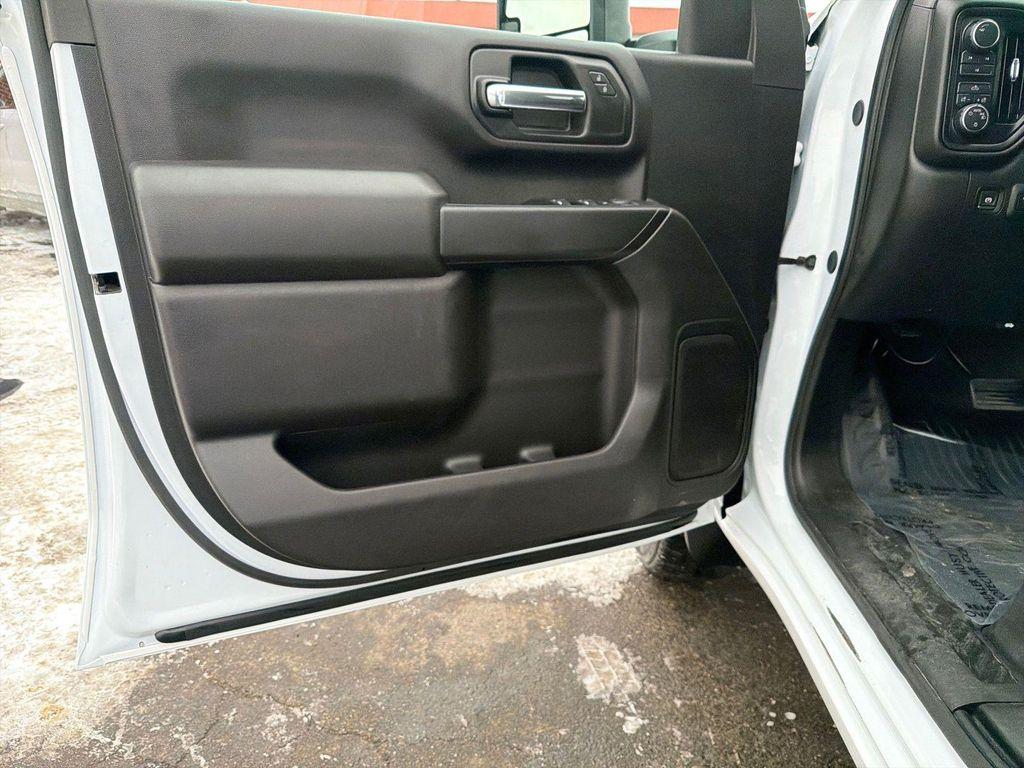 used 2024 Chevrolet Silverado 3500 car, priced at $54,123