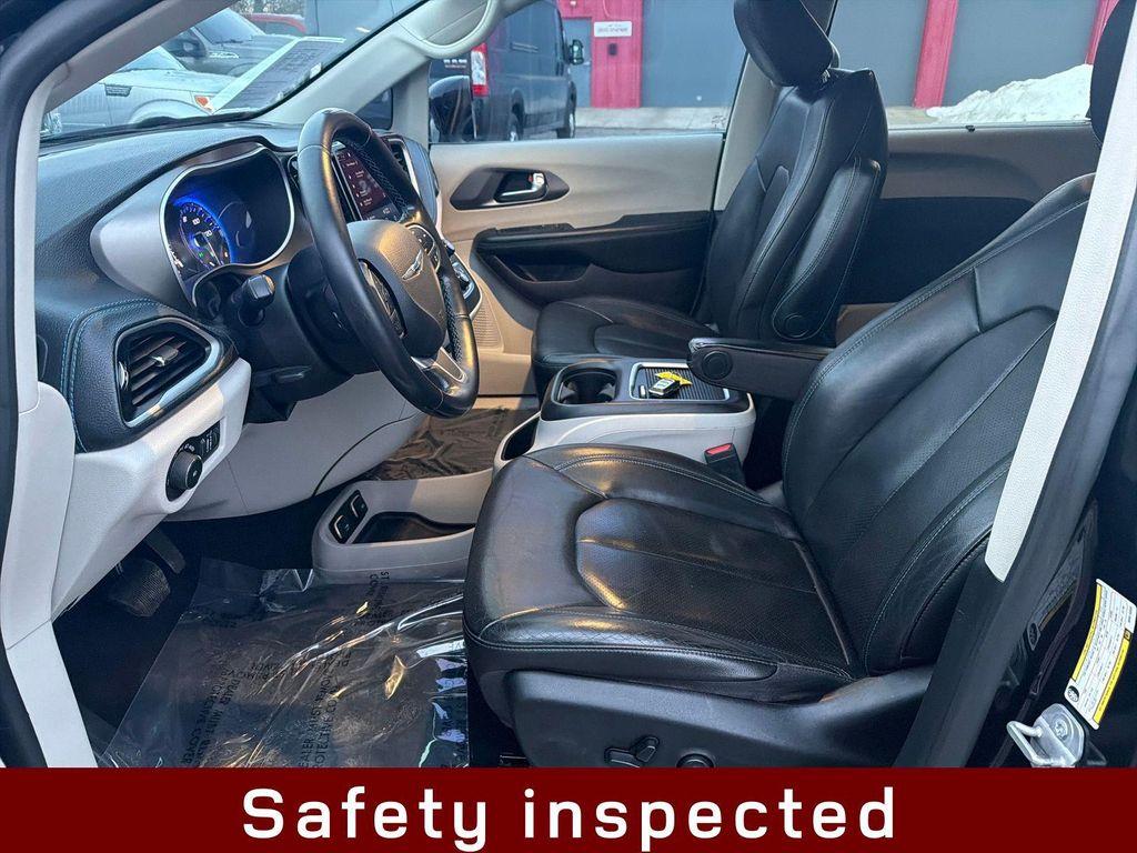 used 2021 Chrysler Pacifica car, priced at $18,833