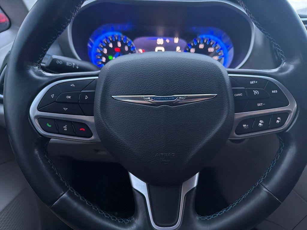 used 2021 Chrysler Pacifica car, priced at $18,833