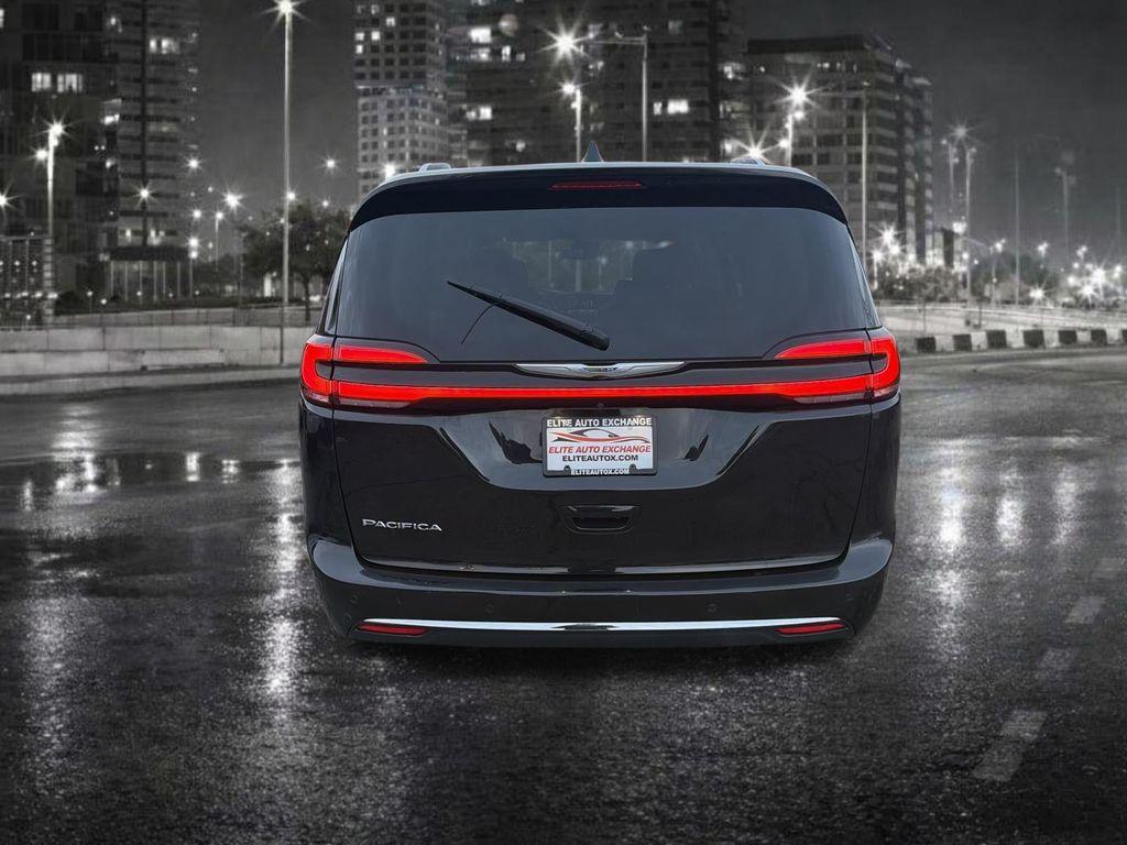 used 2021 Chrysler Pacifica car, priced at $18,833