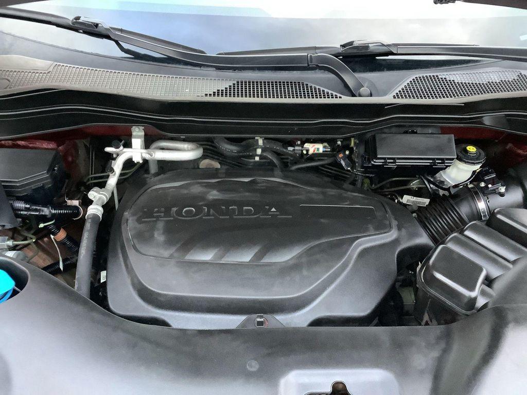 used 2022 Honda Pilot car, priced at $25,199