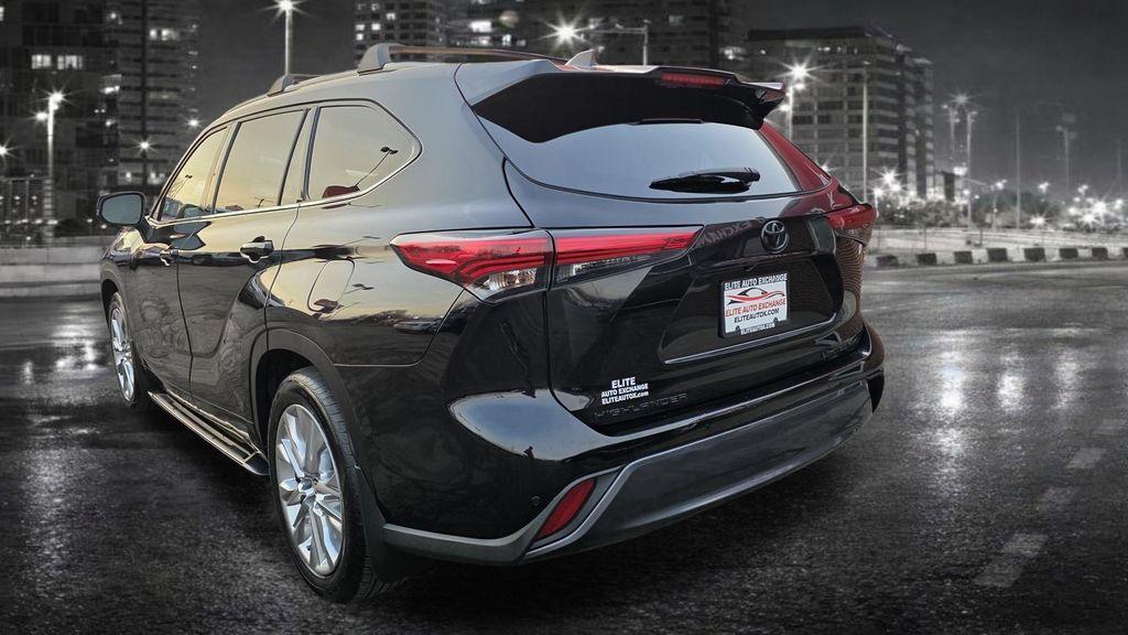 used 2022 Toyota Highlander car, priced at $29,988