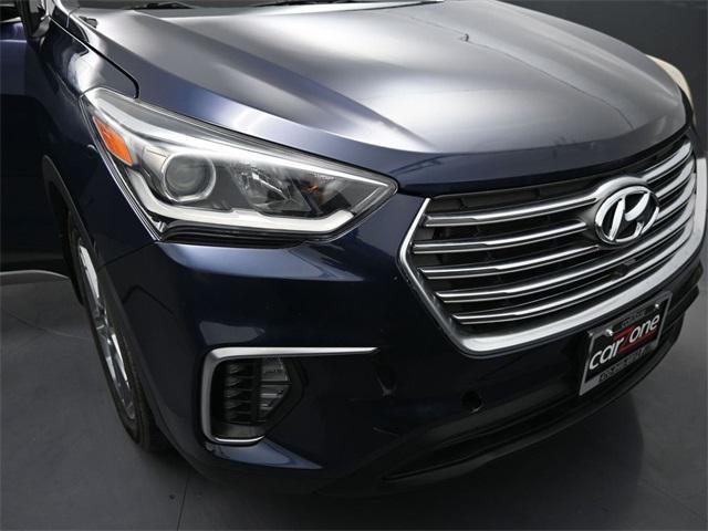 used 2018 Hyundai Santa Fe car, priced at $15,495