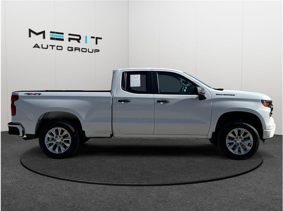 used 2022 Chevrolet Silverado 1500 car, priced at $30,400
