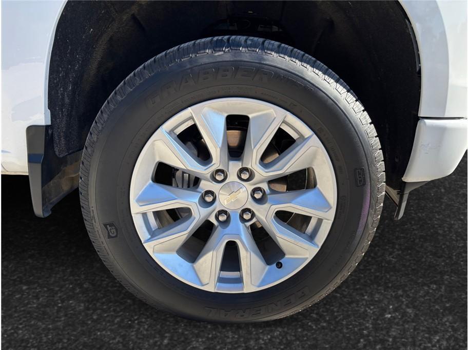 used 2022 Chevrolet Silverado 1500 car, priced at $30,400