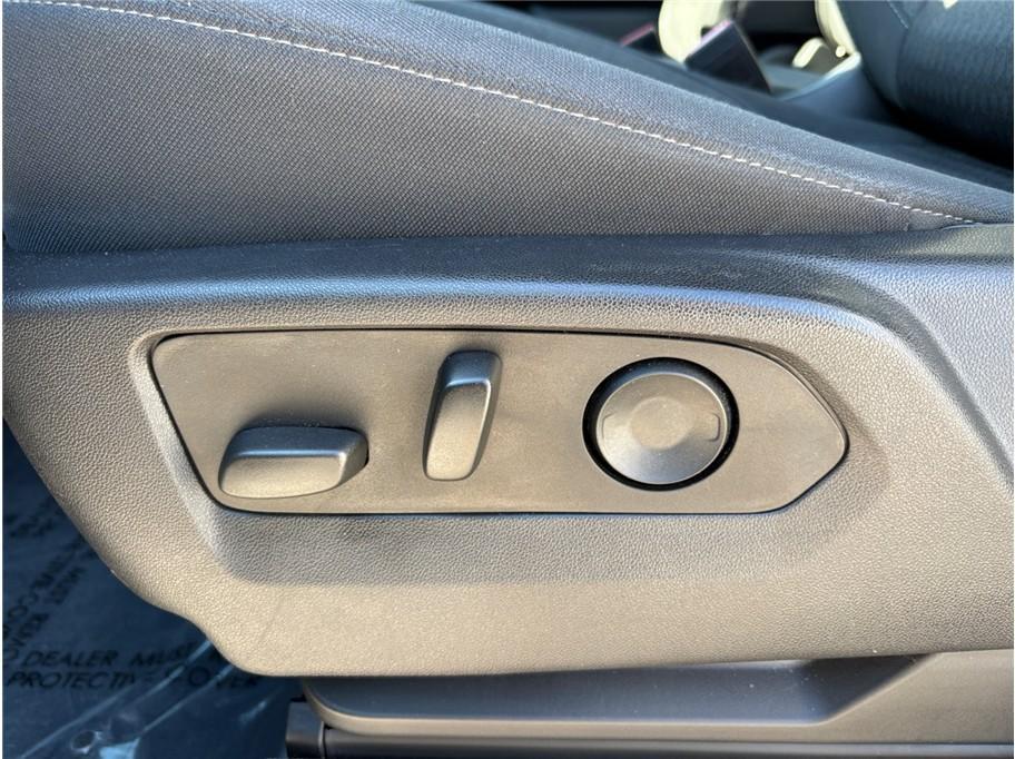 used 2022 Chevrolet Silverado 1500 car, priced at $30,400