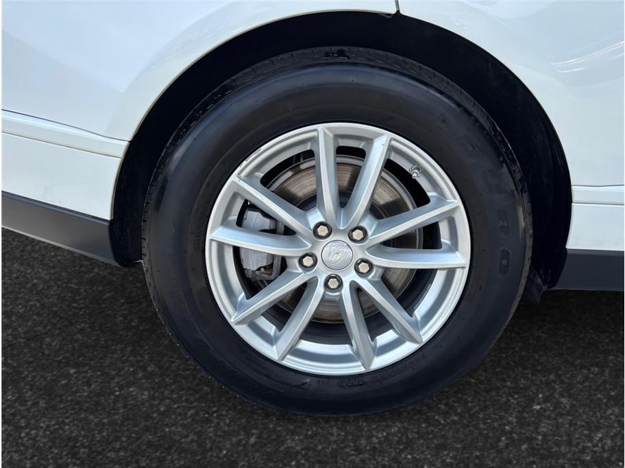 used 2018 Land Rover Range Rover car, priced at $21,900