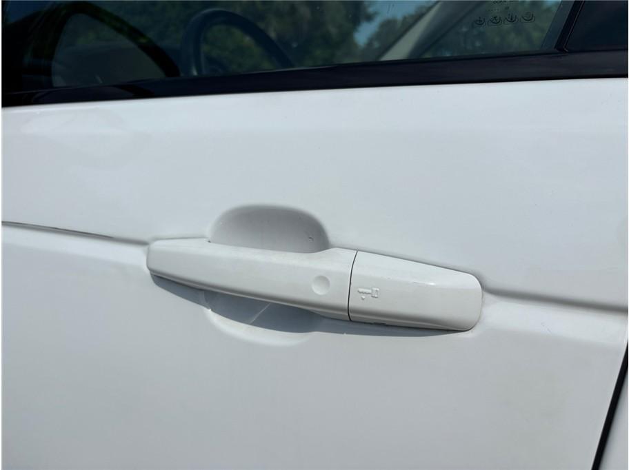 used 2018 Land Rover Range Rover car, priced at $21,900