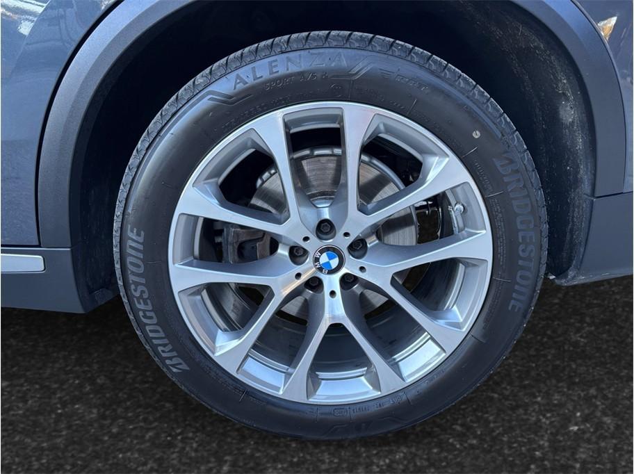 used 2021 BMW X5 car, priced at $24,900